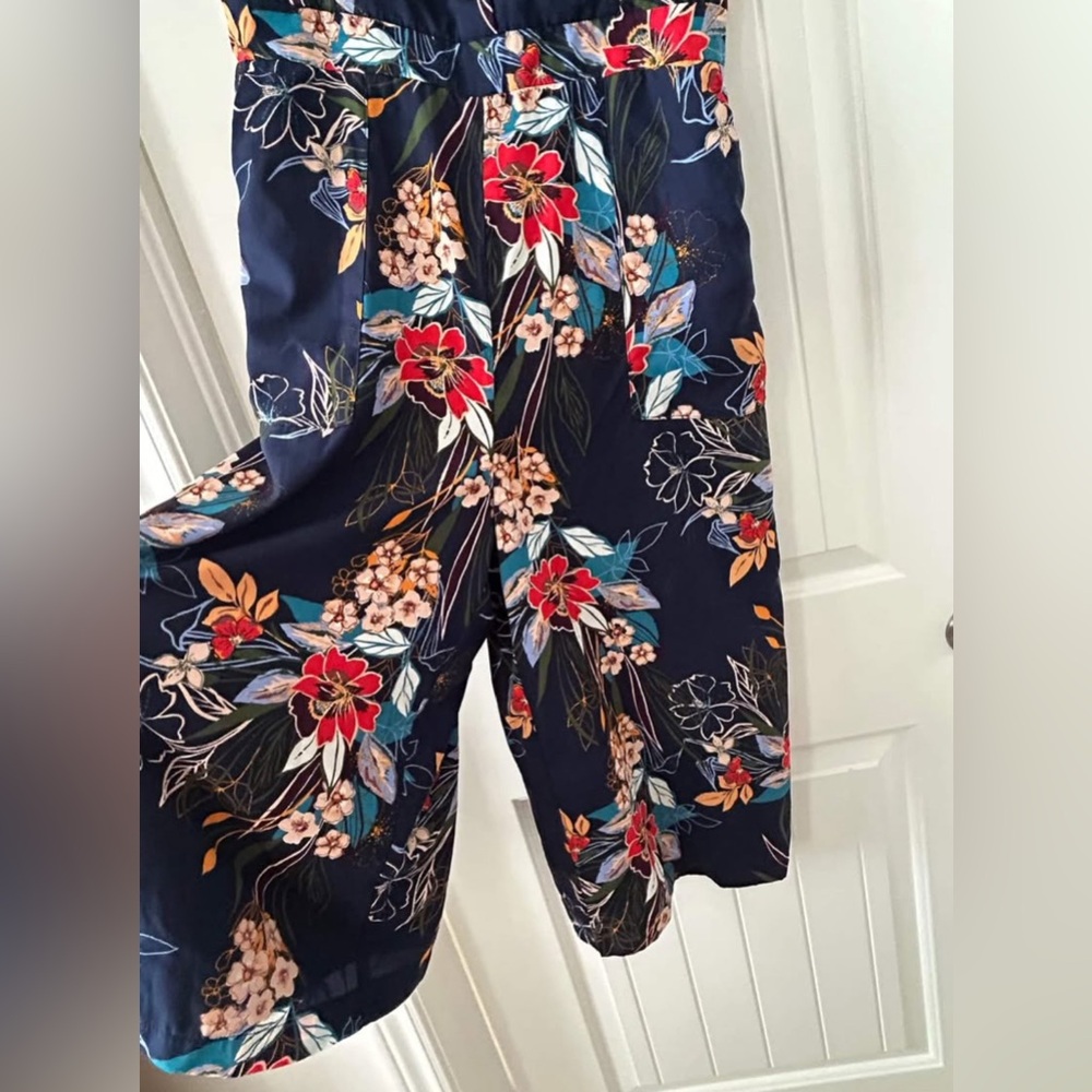 Adelyn Rae Navy Floral Jumpsuit - Picture 2 of 5